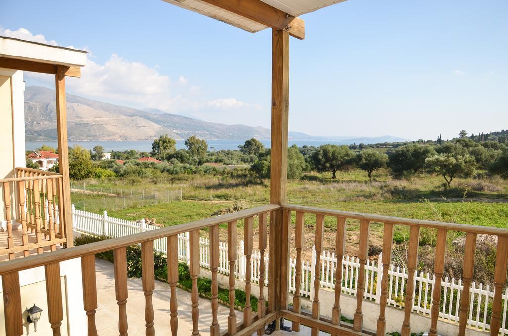 Ermolaos Hillside Villas Lixouri Exterior photo